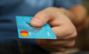 Avoiding credit card debt