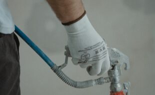 How to find a plumber